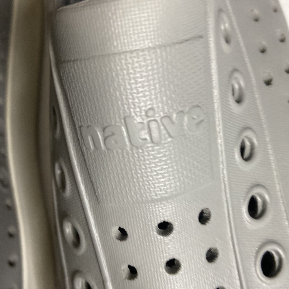 Native Shoes - image 3